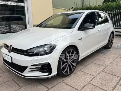 Usata VW Golf VII GTD 184 CV (135 kW) 2018 Bianco Utilitaria
