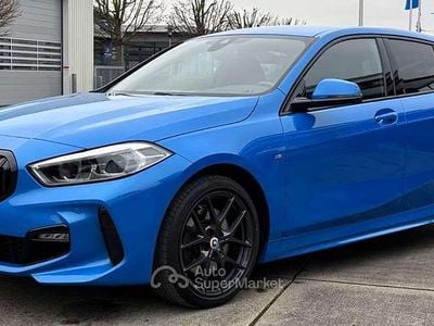 Usata BMW 120 Shadowline 178 CV (130 kW) 2022 Blu/azzurro Utilitaria