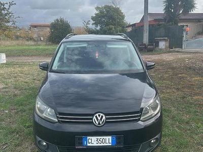 Usata VW Touran 2014 Nero Monovolume