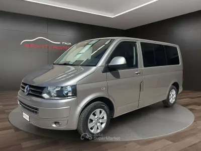 Usata VW Multivan 140 CV (102 kW) 2013 Beige Monovolume