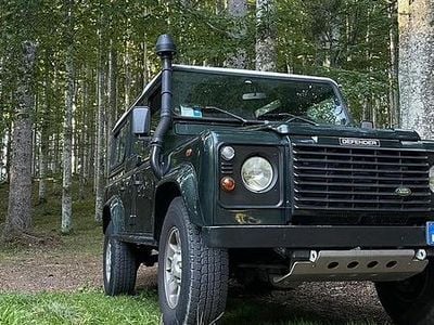 Usado Land Rover Defender 68 CV (50 kW) 2004 Verde SUV