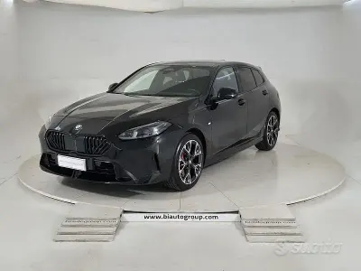Gebraucht BMW 118 M Sport 150 PS (110 kW) 2025 Schwarz Kleinwagen