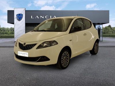 usata Lancia Ypsilon 1.0 FireFly 70cv Hybrid Gold Plus