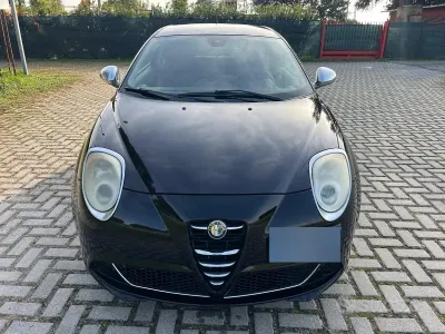 Usata Alfa Romeo MiTo Distinctive 79 CV (58 kW) 2011 Nero Utilitaria