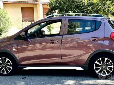 Usata Opel Karl Rocks 73 CV (53 kW) 2019 Utilitaria