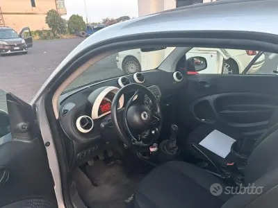 Usata Smart ForTwo Coupé 71 CV (52 kW) 2016 Bluazzurro Coupé