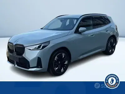 Neu BMW X3 M Sport 299 PS (219 kW) 2026 Grau SUV