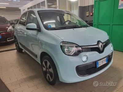 Begagnad Renault Twingo SE 69 HK (50 kW) 2015 Blå Halvkombi