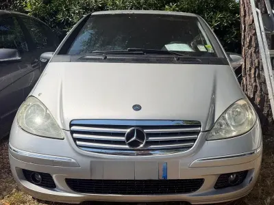 Usata Mercedes A150 Elegance 95 CV (69 kW) 2008 Grigio Berlina