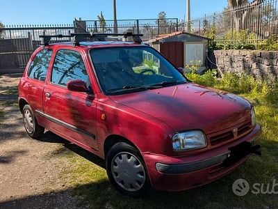 Usata Nissan Micra 75 CV (55 kW) 1995 Rosso Utilitaria