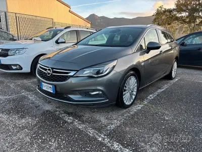 Usata Opel Astra 110 CV (80 kW) 2018 Grigio Station wagon