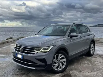 Brugt VW Tiguan Elegance 150 HK (110 kW) 2022 Grå SUV