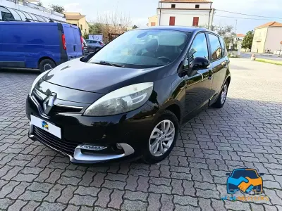Usata Renault Scénic III LIMITED 110 CV (80 kW) 2015 Nero Monovolume