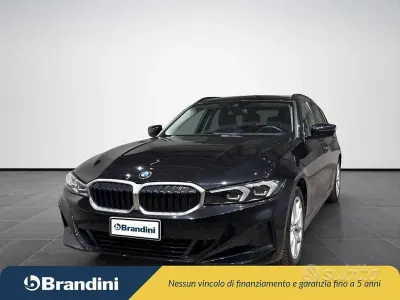 Usata BMW 316 122 CV (89 kW) 2023 Black sapphire met. Station wagon