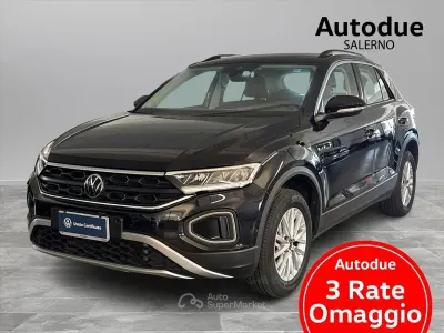 Usata VW T-Roc Life 150 CV (110 kW) 2024 2t deep black perlato SUV