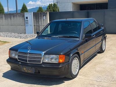 Usata Mercedes 190 204 CV (150 kW) 1989 Nero Berlina