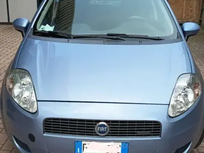 Usata Fiat Grande Punto Dynamic 75 CV (55 kW) 2007 Utilitaria