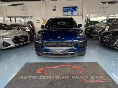 Usata Porsche Macan 265 CV (194 kW) 2021 Blu/azzurro SUV
