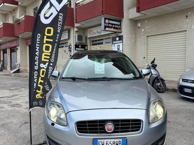 usata Fiat Croma 2.4 Multijet 20V aut. Emotion