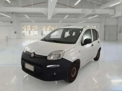 Usata Fiat Panda Pop 80 CV (58 kW) 2016 Bianco Utilitaria