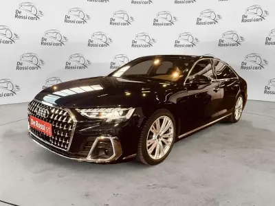 Usata Audi A8 Ambiente 286 CV (210 kW) 2023 Blu Berlina