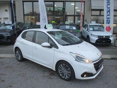 Usata Peugeot 208 Active 75 CV (55 kW) 2016 Bianco Utilitaria