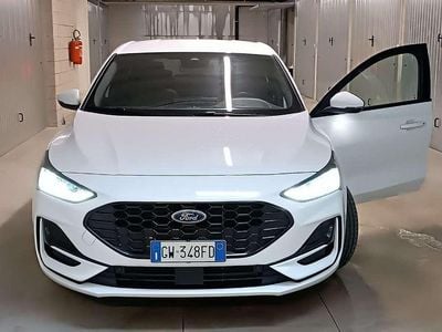 Usata 2024 Ford Focus ST-Line Berlina | 24.900 € (Buon prezzo)