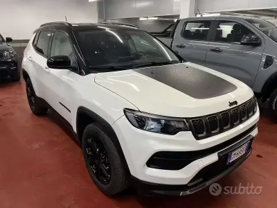 Usata Jeep Compass 241 CV (177 kW) 2023 Bianco SUV