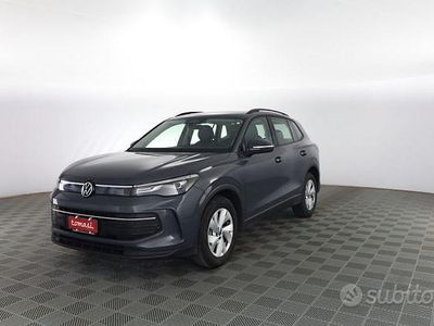 Usata VW Tiguan Life 150 CV (110 kW) 2025 Grigio SUV