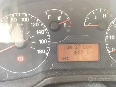 Usata Fiat Qubo Trekking 75 CV (55 kW) 2009 Bianco Monovolume