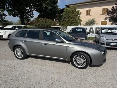 Usata Alfa Romeo 159 Exclusive 150 CV (110 kW) 2006 Grigio Station wagon