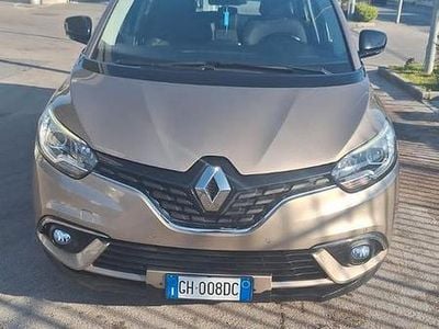 Usata Renault Scénic IV 110 CV (80 kW) 2018 Monovolume