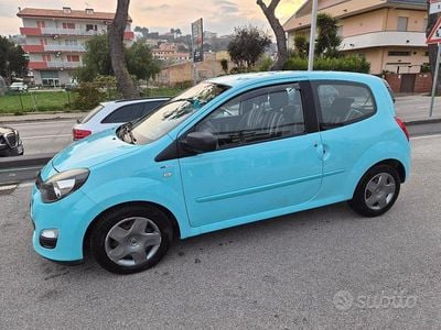 Usata Renault Twingo Night&Day 75 CV (55 kW) 2014 Utilitaria