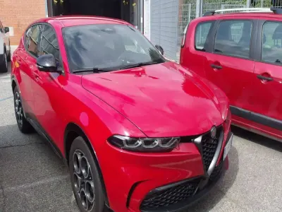 Usata Alfa Romeo Tonale Veloce 131 CV (96 kW) 2024 Rosso SUV