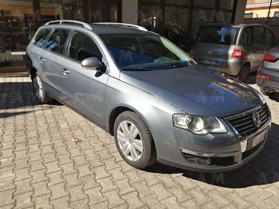 usata VW Passat 2.0 TDI DPF Highline