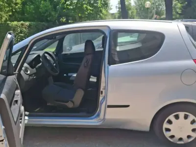 Usata Mitsubishi Colt Inform 75 CV (55 kW) 2009 Utilitaria