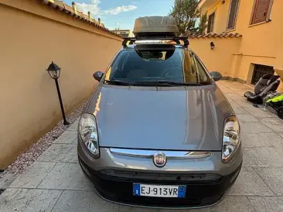 Usata Fiat Punto Evo Dynamic 95 CV (69 kW) 2011 Grigio Utilitaria