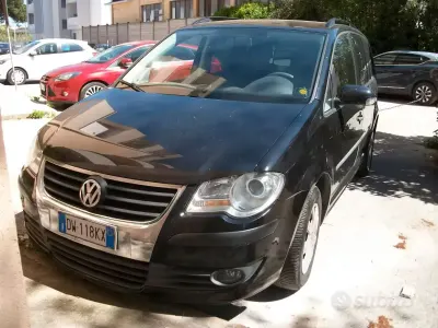 Usata VW Touran 109 CV (80 kW) 2009 Nero Monovolume