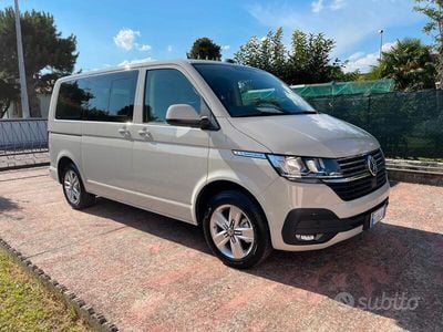 VW Caravelle