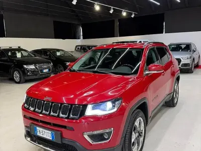 Usata Jeep Compass Limited 140 CV (102 kW) 2018 Rosso SUV