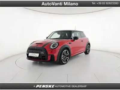 Begagnad Mini John Cooper Works 178 HK (130 kW) 2021 Röd Halvkombi