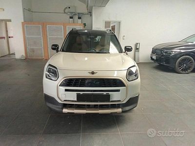 Usata Mini Countryman Favoured 170 CV (125 kW) 2024 Bianco SUV