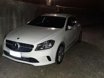 Usata Mercedes A180 Executive 122 CV (89 kW) 2016 Bianco Berlina