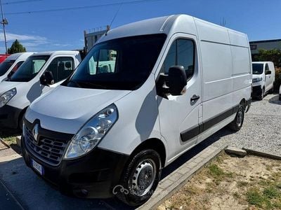 Begagnad Renault Master 131 HK (96 kW) 2019 Vit Sedan