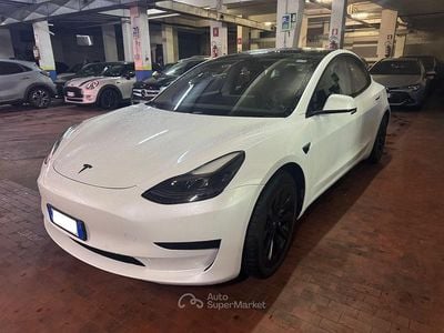 Usata Tesla Model 3 Standard Range Plus 88 kW (120 CV) 2021 Bianco Berlina