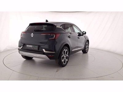 Usata Renault Captur Techno 91 CV (66 kW) 2022 Blu scuro SUV