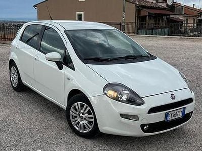 Usata Fiat Grande Punto 95 CV (69 kW) 2016 Bianco Utilitaria
