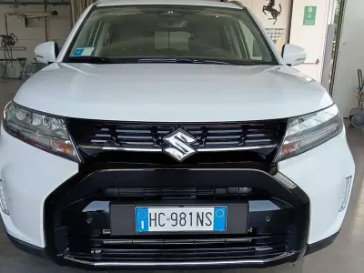 Nuova Suzuki Vitara 110 CV (80 kW) 2026 Bianco SUV