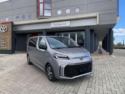 Nuova Toyota Proace Verso Executive 179 CV (131 kW) 2026 Grigio Station wagon