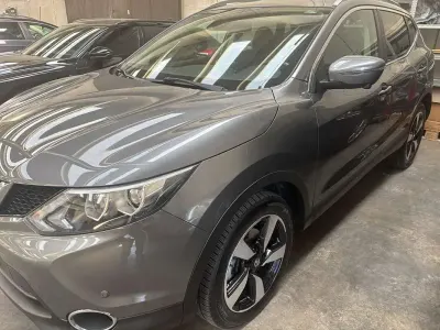 Usata Nissan Qashqai 360º 110 CV (80 kW) 2017 Grigio SUV